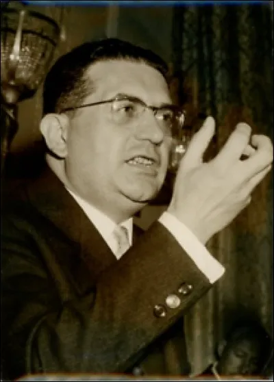 Comment s'appelle le parti cr&eacute;&eacute; pour soutenir l'action du g&eacute;n&eacute;ral de Gaulle ?