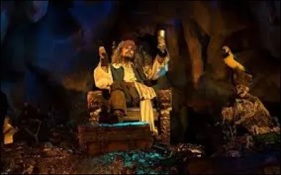 Quel est le terme technique des fameuses stars mécaniques des attractions du Disneyland Park ?

- It's small world 
- Pirates des Caraïbes
- Phantom Manor