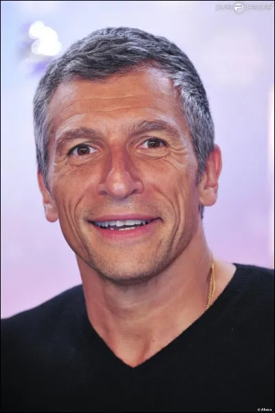 Trouve le mot qui ne correspond pas à Nagui.