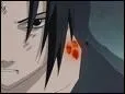 Dans la fret de la mort qu'est-ce que Orochimaru fait  Sasuke ?