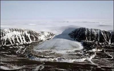 Quels sont les noms des deux îles principales ?