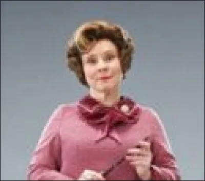 Comment se nomme ce professeur ?