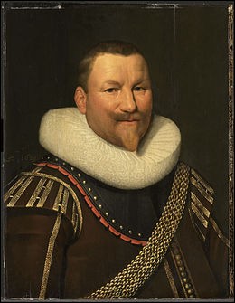 Il est né en 1577 et mort en 1629. Officier de marine hollandais, corsaire, et héros du folklore national, il capture de nombreux navires portugais transportant du sucre et attaque les navires espagnols transportant l'argent du Nouveau Monde. C'est :