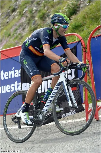 Comment s'appelle ce coureur ?