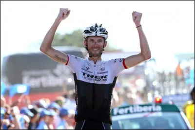 Comment s'appelle ce coureur ?