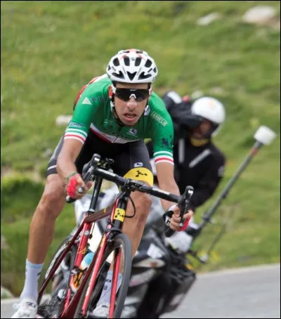 Comment s'appelle ce coureur ?