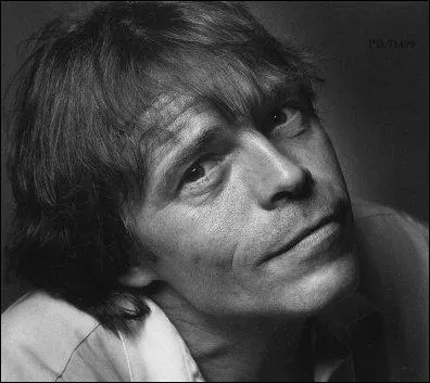 Il ne chante pas ...