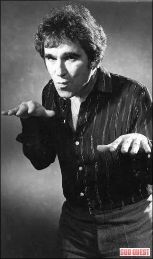 Il ne chante pas ...