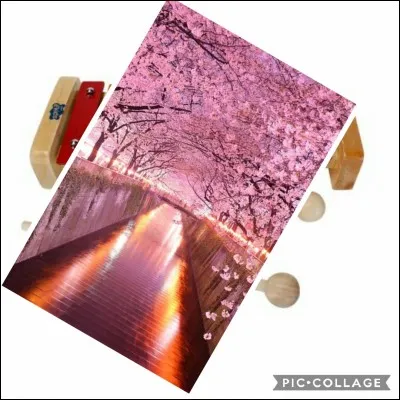 D'un côté ta musique est grave, et de l'autre aiguë.