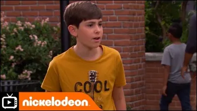 Comment s'appelle le petit frère de Max ?