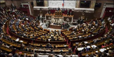 Combien y avait-il de députés ?