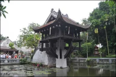 Où se trouve la pagode du pilier unique ?