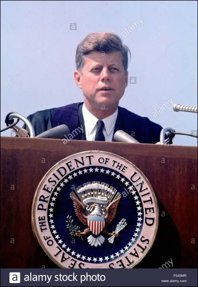 Qui Kennedy a-t-il dû battre pour devenir Président des Etats-Unis en 1960 ?