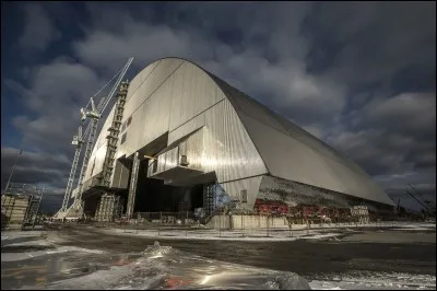 Aux frontières de quel pays la catastrophe de Tchernobyl a-t-elle eu lieu ?