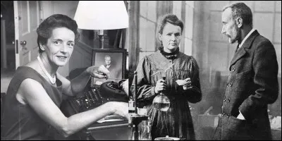 Nous sommes le 12 septembre 1944 dans la commune de Nod-sous-Seine. La jonction officielle est faite ! Des éléments de la 2e Division blindée du général Leclerc et de l'armée B du général de Lattre de Tassigny se rejoignent. Mais, près de là, une première jonction a eu lieu ! Une personne à la parenté illustre vient de rencontrer des soldats de la 2e Division blindée !
Qui est-ce ?