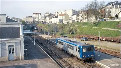 Comment s'appelle cette gare ?