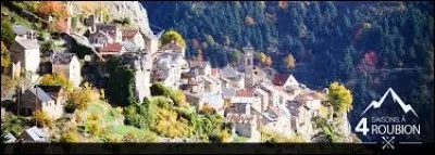 Roubion est un village Maralpin. Il est donc situé en région ...