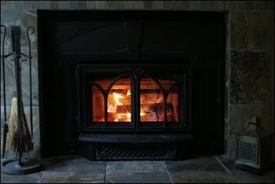 La "CAVE" n'est pas ce lieu sous la maison où l'on stocke diverses choses, mais plutôt... ?