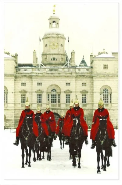 Le mot "ROUGE" (eh oui) ne veut pas du tout dire "rouge", mais il signifie... ?