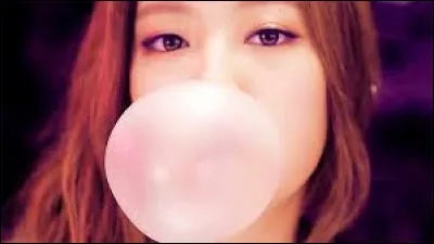 Le nom de sa soeur est :