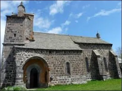 Voici l'église Saint-Men de Gourdièges. Petit village Cantalien de 55 habitants, il se situe dans l'ancienne région ...