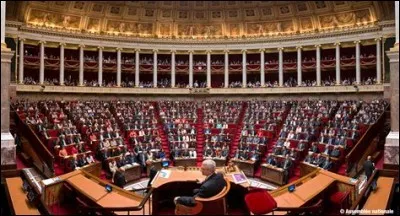 Combien l'Assemblée nationale compte-t-elle de députés ?