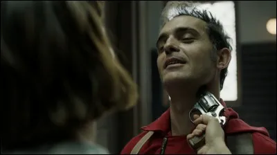 Comment s'appelle le jeu qu'on faisait subir à Berlin ?