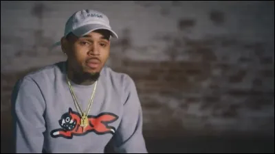 Qui était en couple avec Chris Brown ?