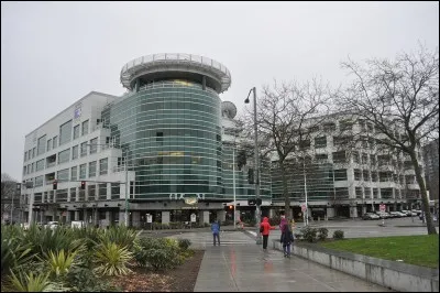 Comment s'appelle l'hôpital dans cette série ?