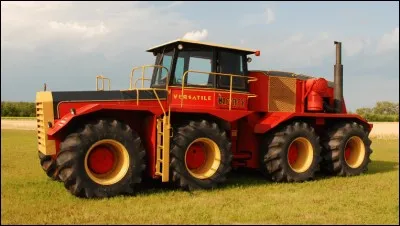 Quelle est la marque de ce tracteur ?