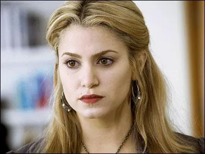 O est ne Nicole Houston Reed(Rosalie) ?