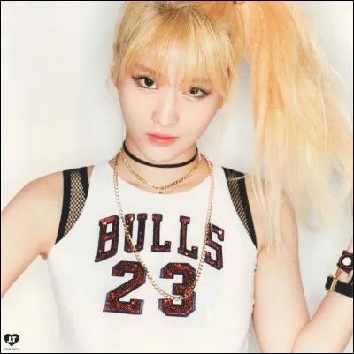 Le nom complet de Momo est...