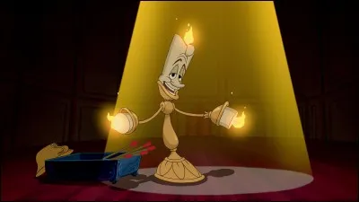 Quel met typiquement français n'est pas cité dans la chanson « C'est la fête », interprétée par Lumière, personnage de « La Belle et la Bête » ?