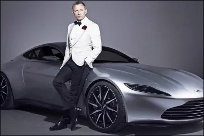 J'ai interpr&eacute;t&eacute; James Bond au cin&eacute;ma. Qui ment ?