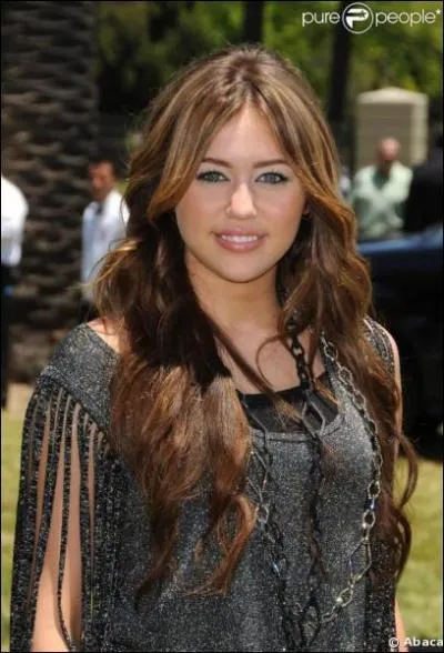 Qui compte parmi les amis de Miley ?