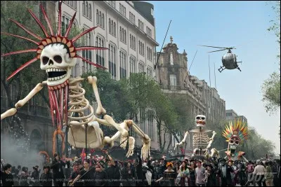 Que font les Mexicains durant la fête des morts les 1er et 2 novembre ?