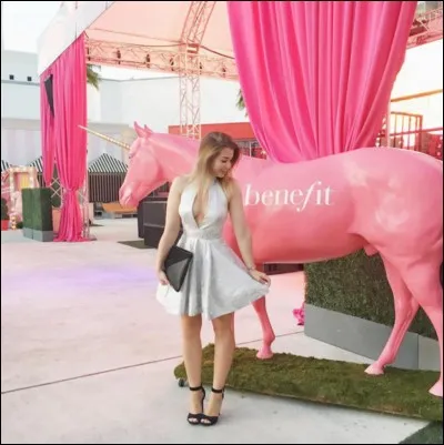 Roxane connaît bien EnjoyPhoenix.