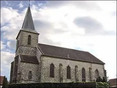 Nous sommes maintenant devant l'église Saint-Pierre-aux-Liens, à Ainvelle. Village du Grand-Est, dans l'arrondissement de Neufchâteau, il se situe dans le département ...