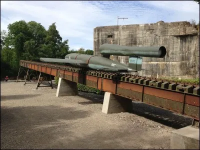 Quelle était la dimension du blockhaus ?