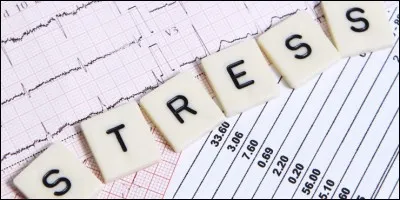 Tu as un examen très important la semaine prochaine. Même en ayant énormément révisé, tu sens que tu vas le rater, et dès que tu en parles à tes amis, ils te disent que tu dis des bêtises et que tu cherches à attirer la compassion. Cette réaction te blesse profondément mais tu te remets toi-même en question.