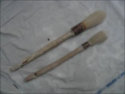 Ils sont souvent en soies de porc ces pinceaux  ...?