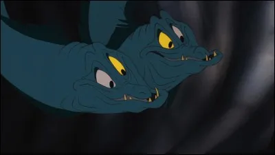 Comment se nomment ces deux murènes, compagnes maléfiques d'Ursula dans ''La Petite Sirène'' ?