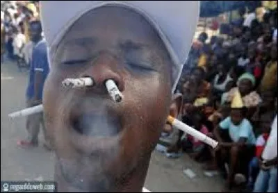 Quelle est la différence entre un ascenseur et une cigarette ?