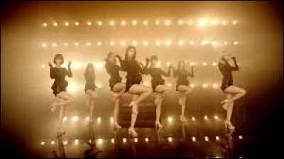 Qui est la maknae des AOA ?