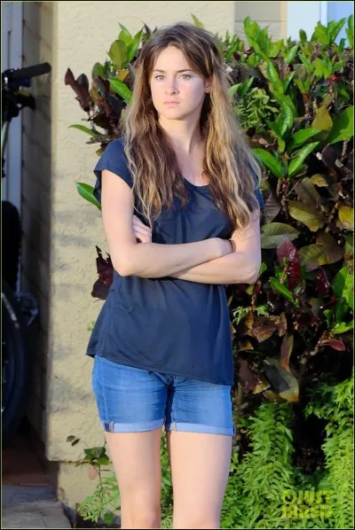 De quoi traite le film "Snowden" d'Oliver Stone, sorti en 2016 ?