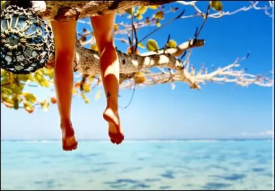 Tout comme il existe un nez grec, il existe un pied grec. Quelle est la particularité du pied grec ?