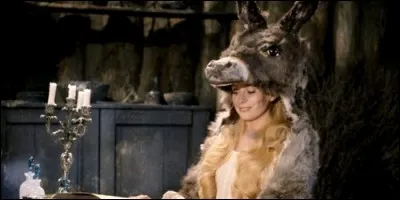 Quelle est la particularité de Peau d'âne dans le film du même nom, avec Catherine Deneuve dans le rôle principal ?