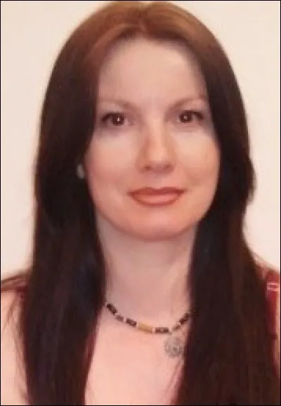 Qui est la professeure de Léna ?