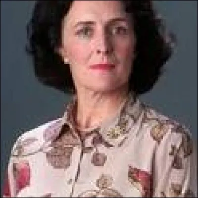 Comment s'appelle la tante de Harry ?