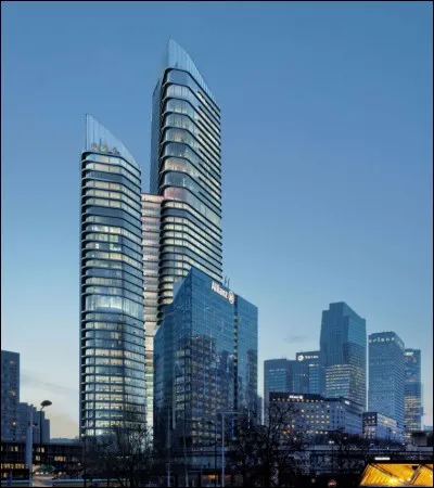 La ville est un espace définissable par la concentration :